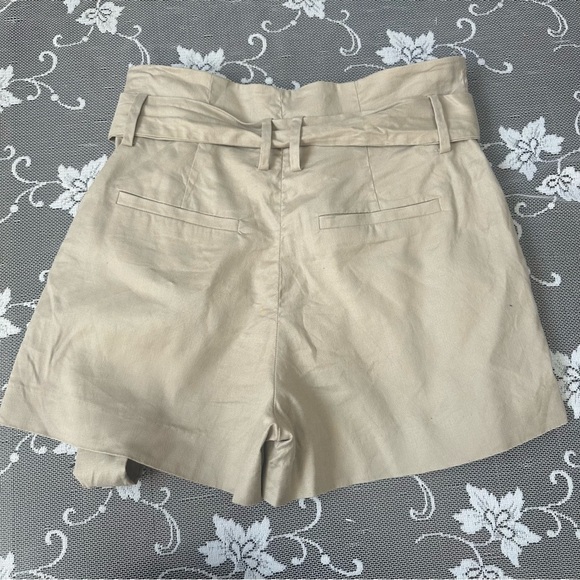 Aritzia Babaton Linen Blend High Waisted Paper Bag Belted Shorts Sz 4 Tan - Picture 7 of 11